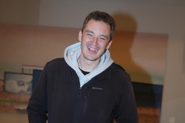 ALAL MU VERA KAKVO GAZDINSTVO IMA: Ljuba pokazao kako radi na imanju, ovakvog svaka žena želi pored sebe