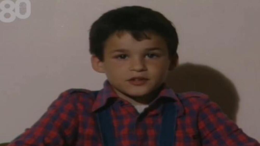 Ispovest dečaka Borisa (9) iz doma za nezbrinutu decu tera suze na oči: "Mama, jel' ti mene znaš? " (VIDEO)