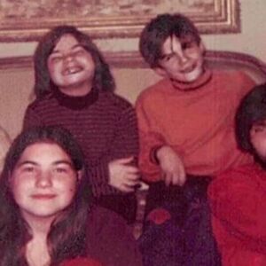 U 3:15 UBIO ŠESTORO ČLANOVA PORODICE, A ONDA JE USLEDIO PAKAO: Po kući se dešavale BIZARNE stvari a novi stanari...