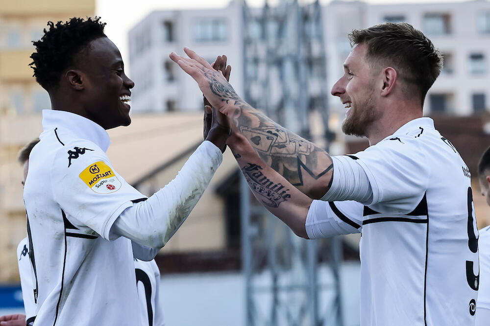 Pazarska goleada sa srećnim krajem za Partizan (Video)