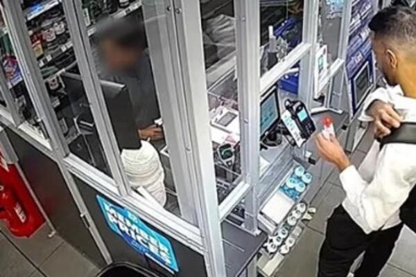 Lopov ukrao torbu, a da nije znao da je unutra pravo BLAGO: Jaje i sat vredne 2 MILIONA EVRA spiskao za DROGU