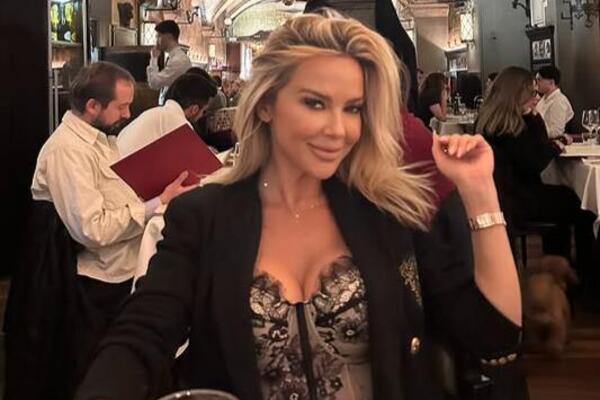 "FUJ, KUĆNI POSLOVI" Maja pliva u parama, a sin joj tek skoro video mikser, ljudi se krste zbog njene izjave