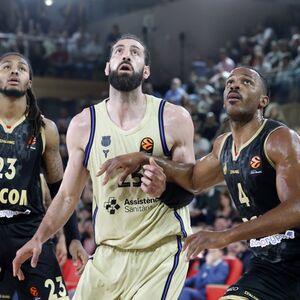 Monako pobedio Barselonu i obradovao Crvenu zvezdu (Video)