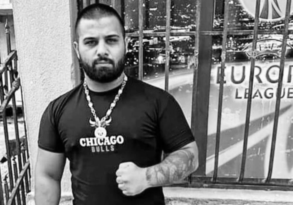 Ovo je ubijeni mladić (25) u Leskovcu! Skrivao se u baru od pomahnitalog napadača, ali nije uspeo da mu izmakne!