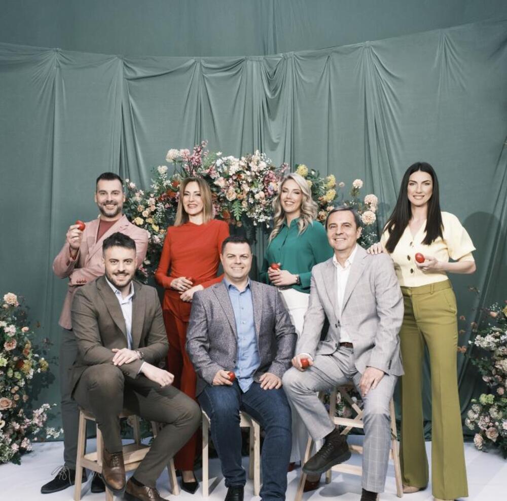 USKRŠNJE ČESTITKE VODITELJA INFORMATIVNOG PROGRAMA KURIR TELEVIZIJE