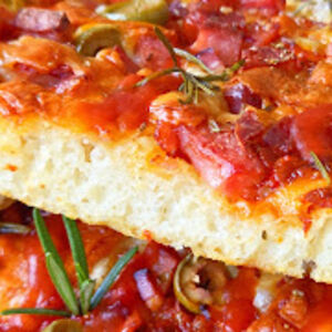 Vazdušastiju fokaču u životu niste jeli! Bukvalno se providi - domaća majstorija koja nestaje u trenu