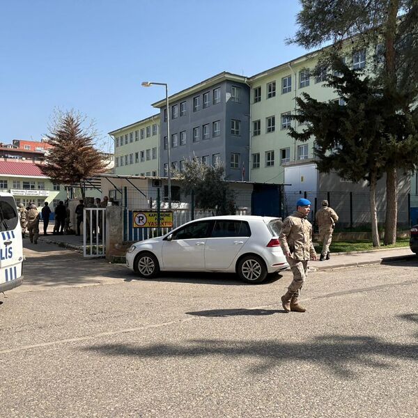 "ČIM JE UŠAO U ŠKOLU PUCAO JE NA SVAKOG ISPRED SEBE" Potresna ispovest dečaka koji je preživeo pucnjavu u školi