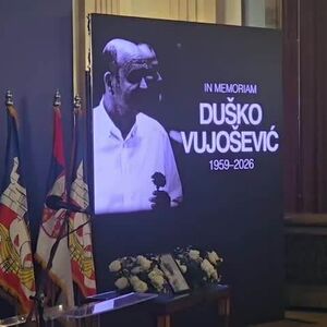 "Pamtim samo sretne dane": Za dirljiv kraj komemoracije omiljena Duletova pesma (VIDEO)