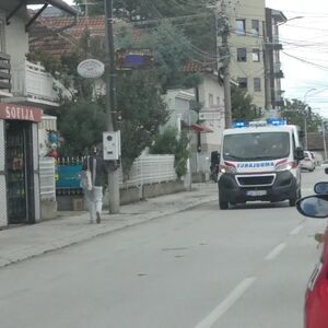 STRAVA I UŽAS! LESKOVČANIN SEO DA VRŠI NUŽDU I POGINUO: Urušio se poljski wc, od prizora i šoka ljudima pozlilo!