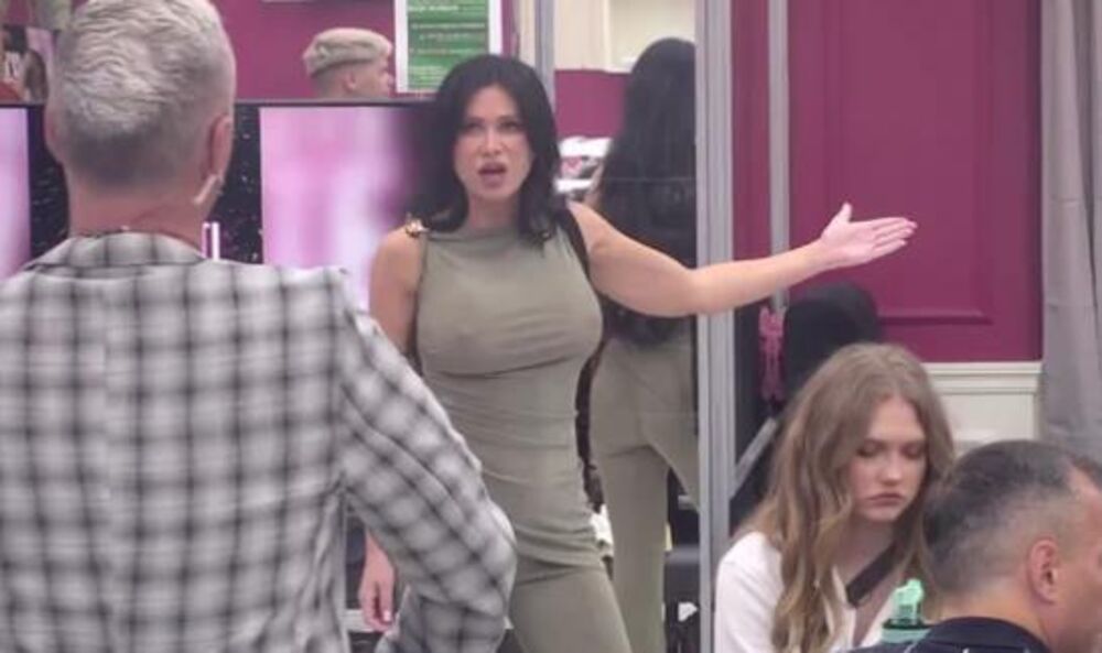 ESKALIRALO NA PINKU! Bivša LJUBAVNICA i ŽENA se čašćavale za sve pare! Ovim rečima je OBRISALA PATOS s njom