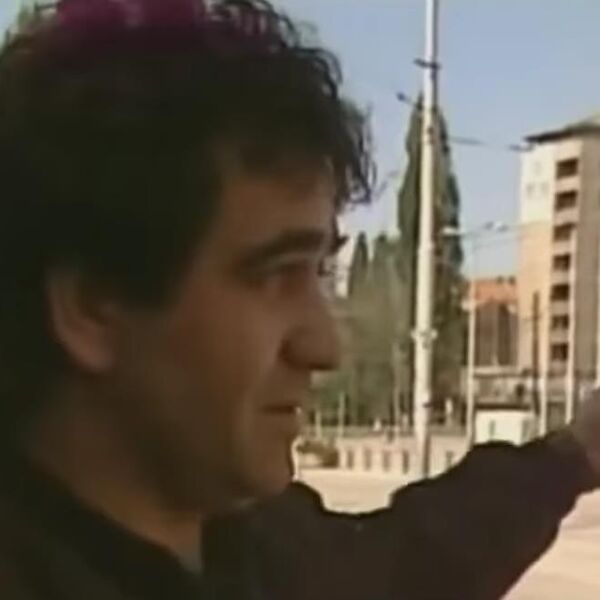 NAPUDERISALI GA, PA GA VUKLI IZ SOBE U SOBU! Ovako su se IŽIVLJAVALI nad sinom ESTRADNOG MENADŽERA! Umro u MUKAMA