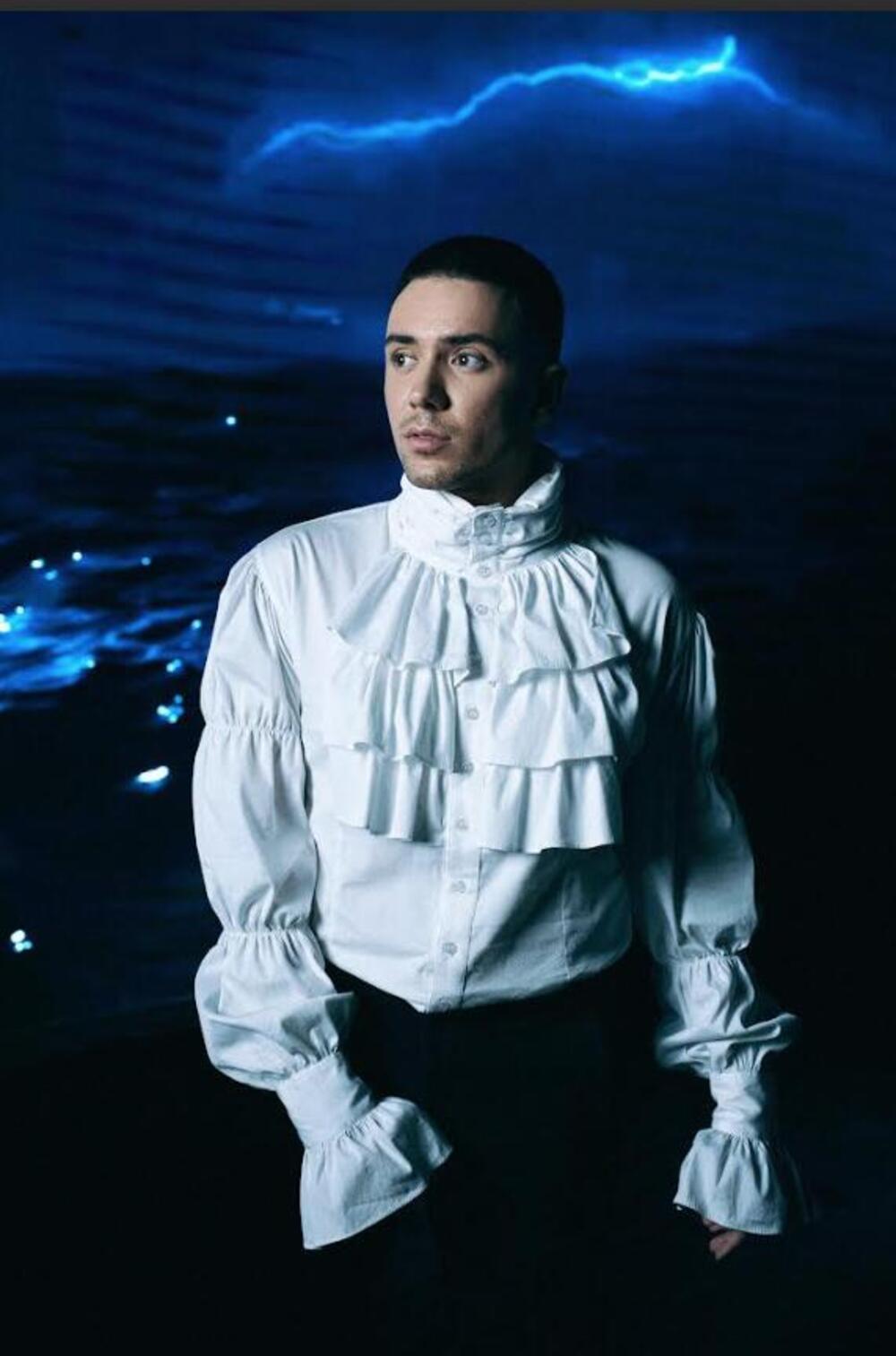 ZAVRŠIO KAO DŽEK U FILMU TITANIK! Bivša "Zvezda Granda" podnela ŽRTVU zbog koleginice! Ivan nije oklevao