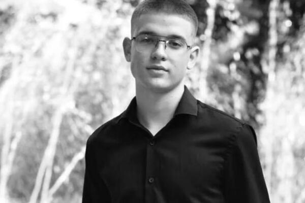 "OKRIVLJENI ZA SMRT MOG SINA SMEJAO SE SUPRUZI I MENI U LICE": Marko poginuo sa 19 godina, a vozač auta na slobodi!