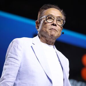 "NAJVEĆI KRAH U ISTORIJI DOLAZI" Mračna prognoza čuvenog milijardera - "PRAVILA IGRE ĆE SE DRASTIČNO PROMENITI"