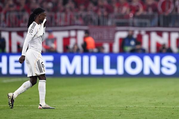 Čuveni as izvređao Kamavingu: Glupi idiote!