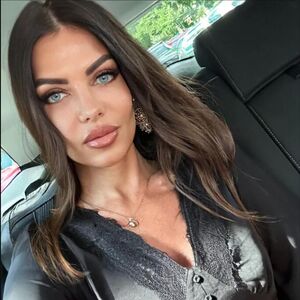 OGLASILA SE MISICA KOJOJ OTKAZUJE TELO ZBOG OPAKOG KARCINOMA! Pred samo lečenje objavila OVO - svi u suzama