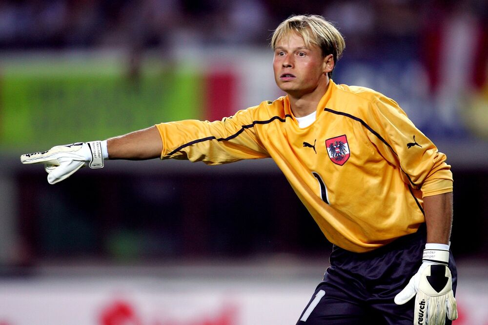 Aleksander Maninger u dresu Austrije