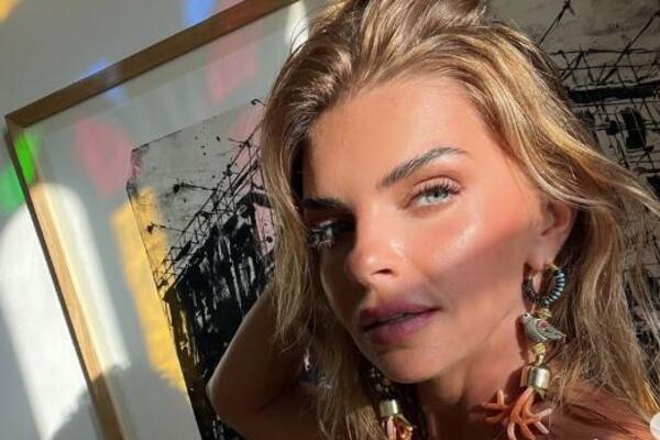 NAKON 12 GODINA LJUBAVI I DVOJE DECE DOŠAO JE KRAJ: Njihov razvod ljude je ostavio bez reči