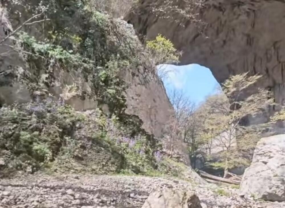 Na istoku Srbije se krije pravo čudo prirode: Ovo mesto mami turiste, prizori su nestvarni! (VIDEO)