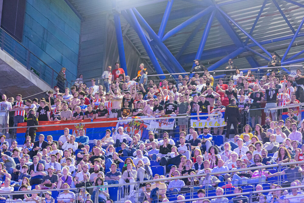 Navijači Crvene zvezde u Madridu protiv Reala u sezoni 2025/26 Evrolige