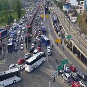 KRKLJANAC U OVIM DELOVIMA BEOGRADA: Kolone duge više stotina metara - nema pomeranja, VOZILA STOJE U MESTU (FOTO)