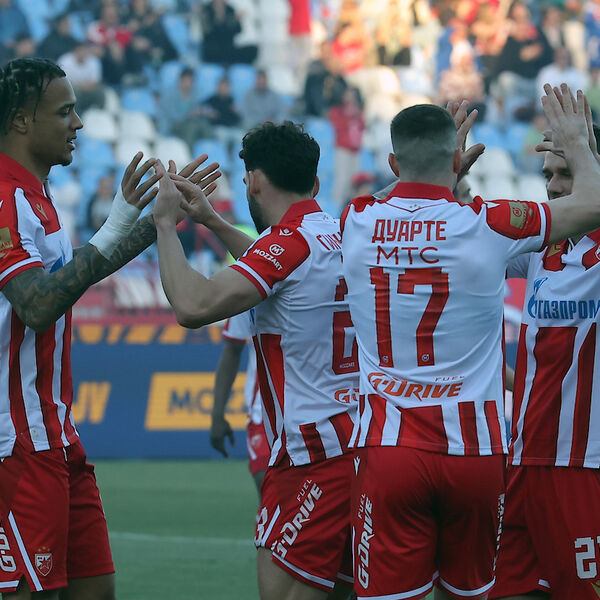 Vojvođansko stradanje na Marakani: Crveno-beli iskoristili crveni karton Novosađana i ubedljivo slavili (Video)