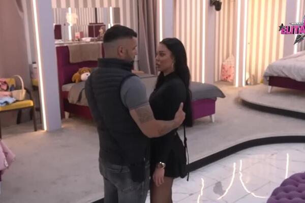 PUKLA TIKVA! Raskinuli Asmin i Maja! Ona JECALA, RIDALA, PRIZNALA DA JE NA LEKOVIMA "Smeće jedno lažljivo"