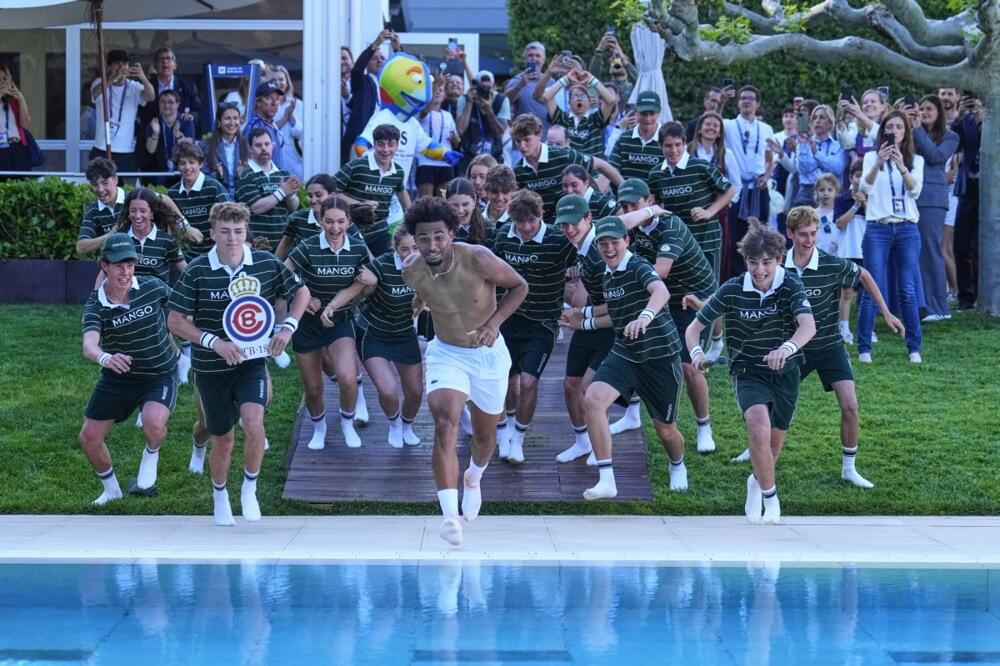 Artur Fis osvetio Hamada Međedovića za četvrtu titulu u karijeri (Video/Foto)