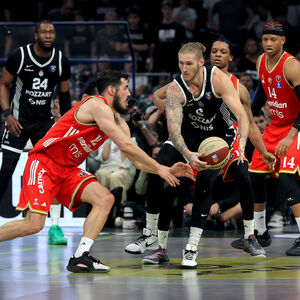 Partizan imao +19, Crvena zvezda se vratila, ali na kraju poraz i loša uvertira za Barselonu (Video)