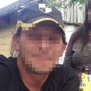 MAJKA I SIN IZ BEČEJA OPTUŽENI ZA SVIREP ZLOČIN: Žrtvu izboli 25 puta KUHINJSKIM NOŽEM, otkriveni STRAVIČNI DETALJI