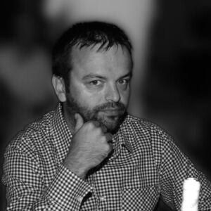 TUŽNI PRIZORI NA SAHRANI SAŠE KATANČIĆA: Ove kolege su došle da ga isprate na večni počinak