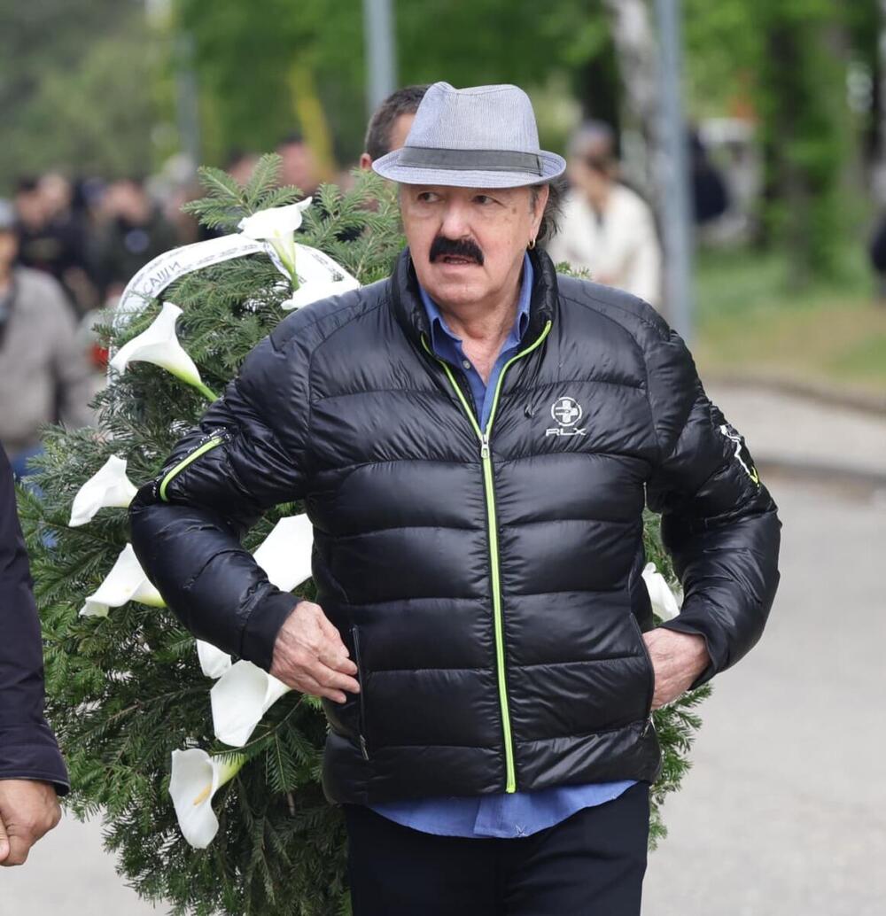 DŽINOVIĆ UTUČEN ZBOG PRERANOG ODLASKA OVOG ČOVEKA: Godinama su sarađivali, ne krije tugu zbog gubitka prijatelja