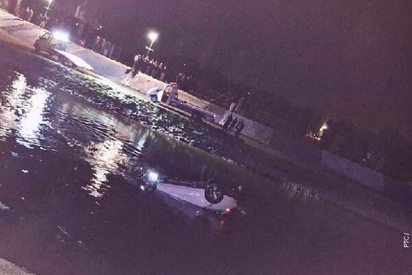 "MERCEDES" SLETEO U REKU KOD POPOVE PLAŽE: Spasioci izvlačili dvoje ljudi iz Crnog Timoka! (FOTO)