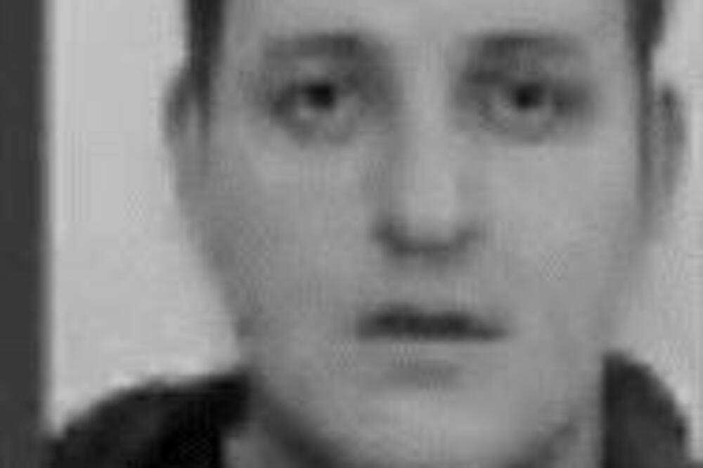 UBICA SA POTERNICE RADIO KAO VOZAČ DECE U ŠKOLI NA JUGU SRBIJE: Krio se 4 godine, policija pronašla JEZIVE DOKAZE