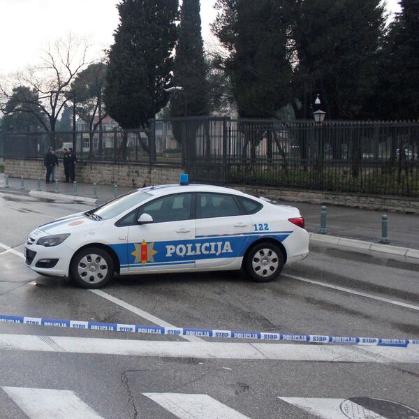NOVI DETALJI JEZIVOG ZLOČINA U PODGORICI: Ubio trojicu muškaraca, PA TUKAO MAJKU!