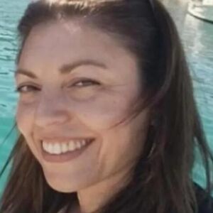 MAJKA TROJE DECE NESTALA BEZ TRAGA! Njen bivši muž pronađen mrtav, misterija koja trese Grčku postaje sve veća