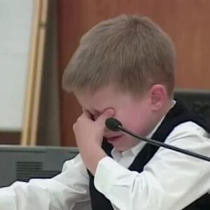 DEČAK (7) ZAPLAKAO KAO KIŠA PRED SUDIJOM, PA IZUSTIO SAMO JEDNU REČENICU... Zbog onoga što je rekao ĆETE SE SLEDITI