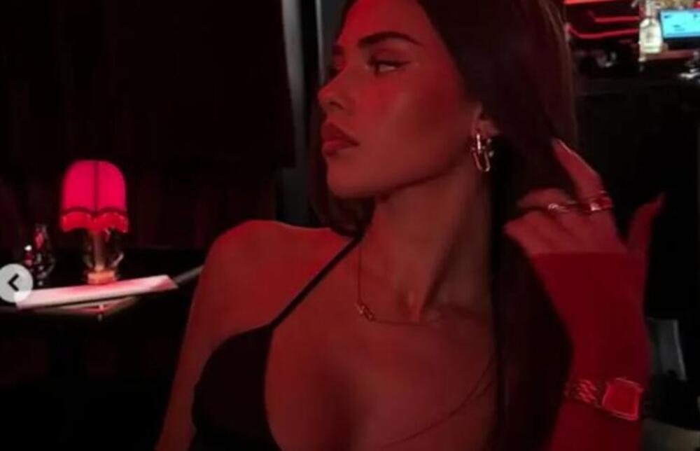 PRELEPA LEA ZARADILA VIŠE OD 4 MILIONA U SAMO GODINU DANA: Kad čujete kako je došla do ove cifte, ZGRANUĆETE SE!