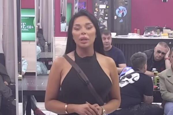 PAR ZAR JE STIGAO I DO NJENIH GAĆA? Dane (70) otkrio za šta je sve PLAĆAO SOFIJI! Dao sav SPISAK - SKUPO GA KOŠTALA