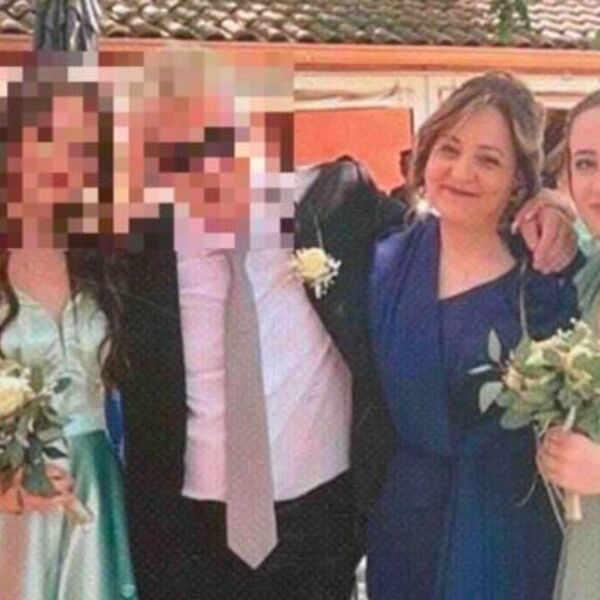 SARA I NJENA MAJKA UBIJENE BIOLOŠKIM OTROVOM, NIŽU SE ZASTRAŠUJUĆE TEORIJE! Sumnjali na SESTRU, ali se SADA...