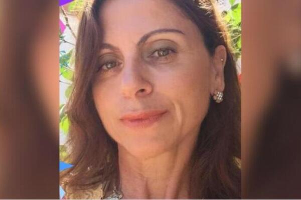 SKANDAL KAKAV SE NE PAMTI! Doktorka Marija uhvaćena kako SPAVA SA PACIJENTOM U AUTU: Momentalno joj je oduzeta...