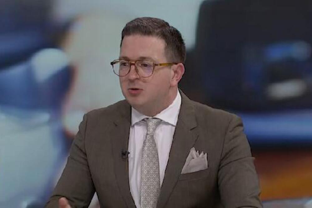 "MRTAV NOVAC" U SLAMARICAMA NAS SKUPO KOŠTA: Ekonomista Mijušković upozorava, sve preko ove cifre je SAMO GUBITAK