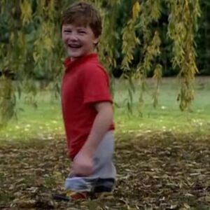 IGOR JE ROĐEN BEZ RUKE I SA TEŠKO DEFORMISANIM NOGAMA: 6 godina je bio u METALNOM KREVETU, a ovako IZGLEDA SADA