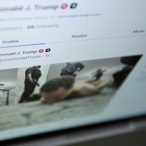 BIO PROGLAŠEN "NASTAVNIKOM MESECA": Cure novi detalji o OSUMNJIČENOM za PUCNJAVU u HOTELU U VAŠINGTONU