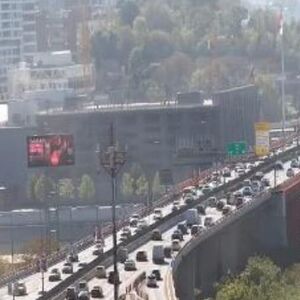 VOZILA U OVOM DELU BEOGRADA STOJE! Koloni nema kraja, naoružajte se strpljenjem - NEĆETE SKORO DOĆI DO POSLA