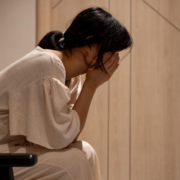 "MRTVU SAM JE PROKLINJALA DOK NISAM SAZNALA..." Olja se 10 godina brinula o bolesnoj majci, ONA SVE OSTAVILA SINU!