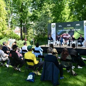 ODRŽAN PRVI EKO-FESTIVAL &bdquo;NAŠA PLANETA &ndash; NAŠ DOM&ldquo; U OKVIRU PROJEKTA &bdquo;ZASADI DRVO&ldquo;
