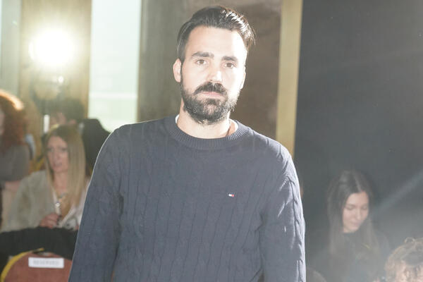 ZAŠTO JE NAPUSTILA BLISTAVU KARIJERU: Majku Miodraga Radonjića Juga je obožavala, njeno ime i danas se svuda ceni