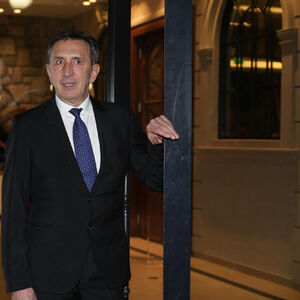 ŽIKA JAKŠIĆ IMAO JOŠ JEDNU OPERACIJU: Ovo su svi detalji o njegovom zdravstvenom stanju