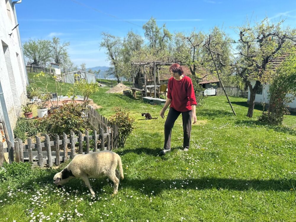 Baka Vera otkriva tajnu života na selu